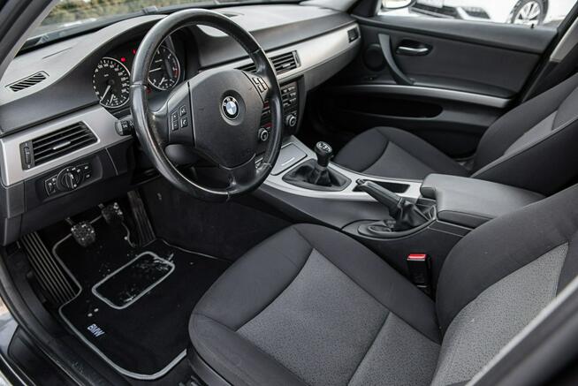 BMW 320 M47 Rozrząd z przodu ! Szyberdach ! Super Stan ! Opłacona !