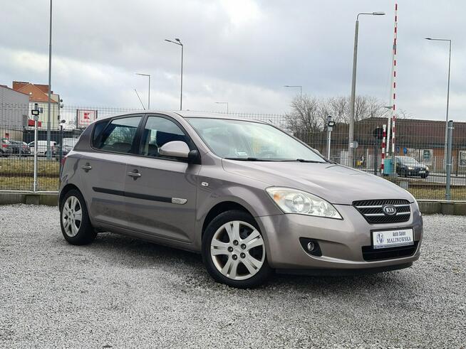 Kia Cee'd Benzyna Klimatronik Półskóry Tempomat Halogeny Komputer