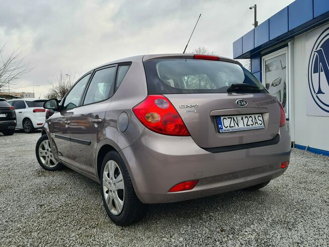 Kia Cee'd Benzyna Klimatronik Półskóry Tempomat Halogeny Komputer