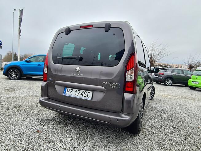 Peugeot Partner MULTISPACE Klimatronik PDC Grzane Fotele Led Sensory Tempomat Halogeny