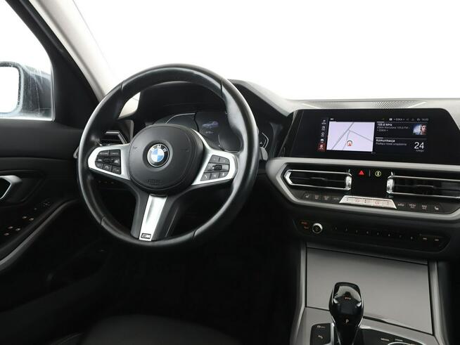 320d MHEV xDrive Advantage Navi ACC HUD Grzane Sporty Kamera PDC LED