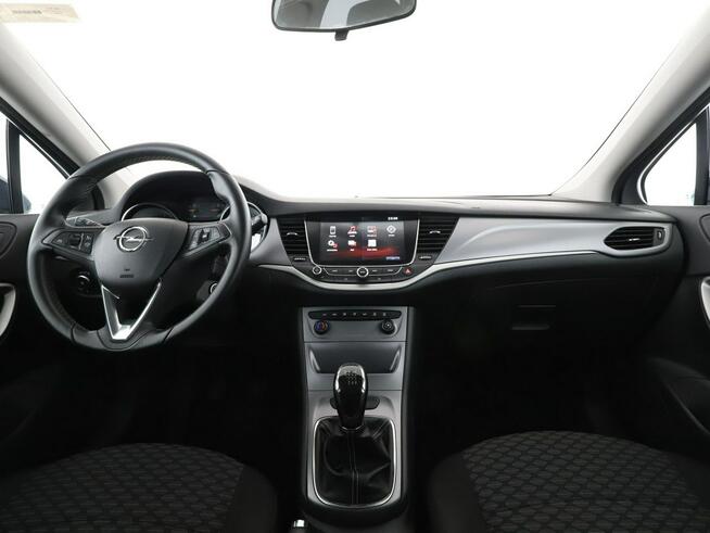 Opel Astra navi klimatyzacja multifunkcja czujniki parkowania