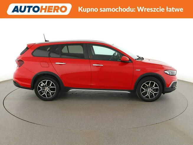 Fiat Tipo Cross kamera tempomat klima-auto. LED