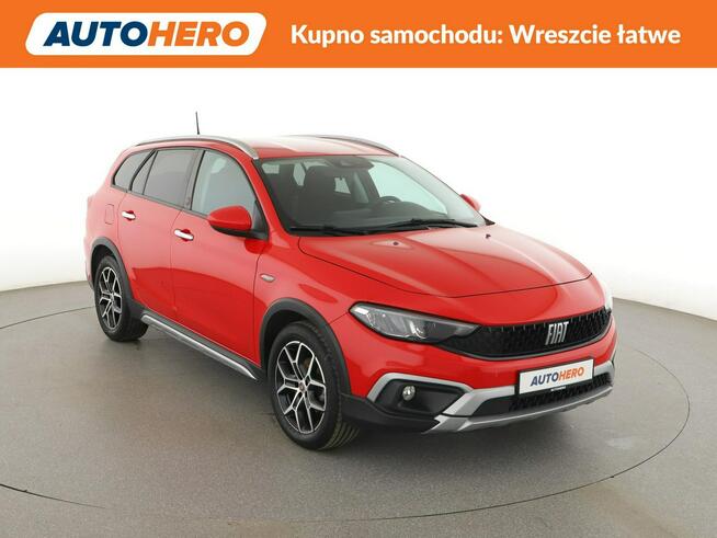 Fiat Tipo Cross kamera tempomat klima-auto. LED