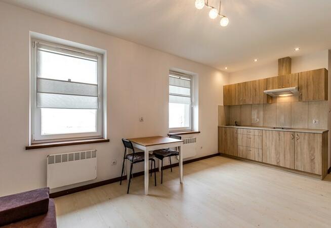 Jasna kawalerka w Centrum, Truchana 30