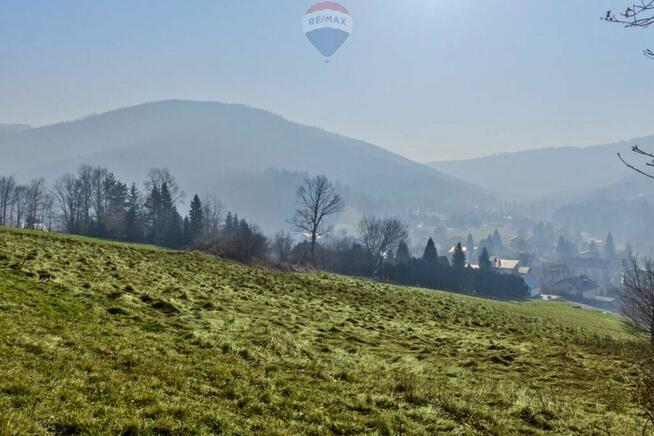Widokowa działka - odkryj spokój w Beskidach