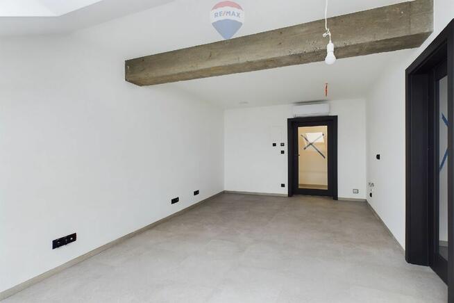 Prestiżowe biuro dla branży Nieruchomości