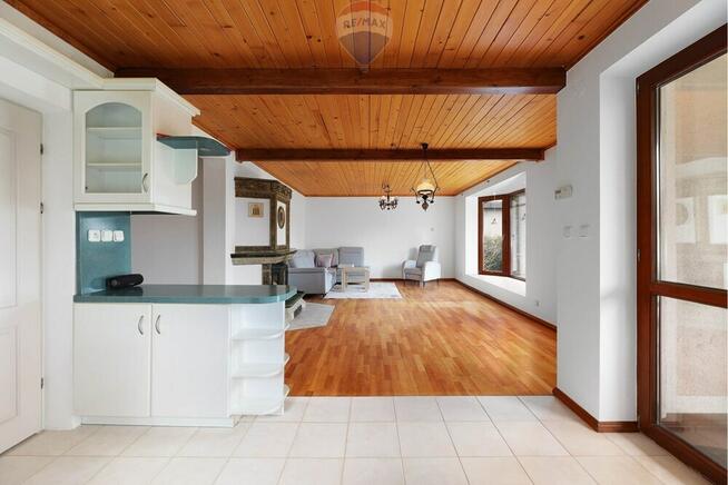 Przestronny dom z kominkiem i sauną BB