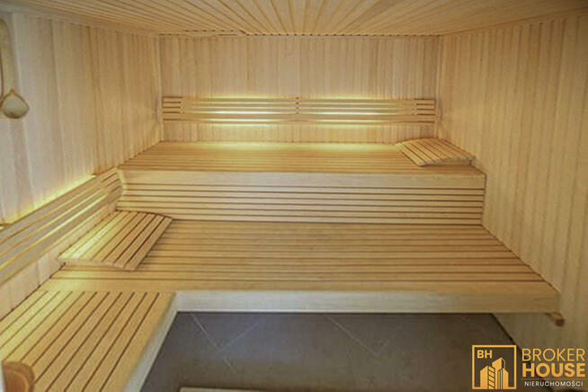 Dom Opole Czarnowąsy, Władysława Raginisa