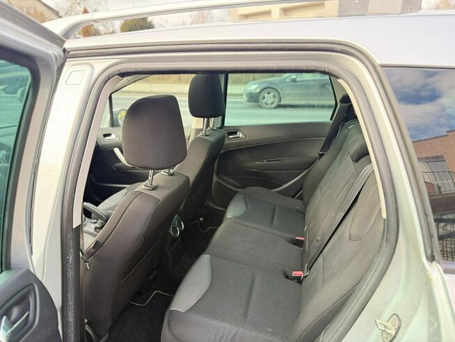 Peugeot 308 SW Exclusive*1.6Hdi*6*Biegów*Navi*Panorama*Alu*17*Grzane*Fotele*Klimatron