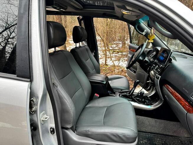 Toyota Land Cruiser 120 3,0 D-4D 173KM Automat Skóra 8 osób Bez Rdzy Kamera cofania