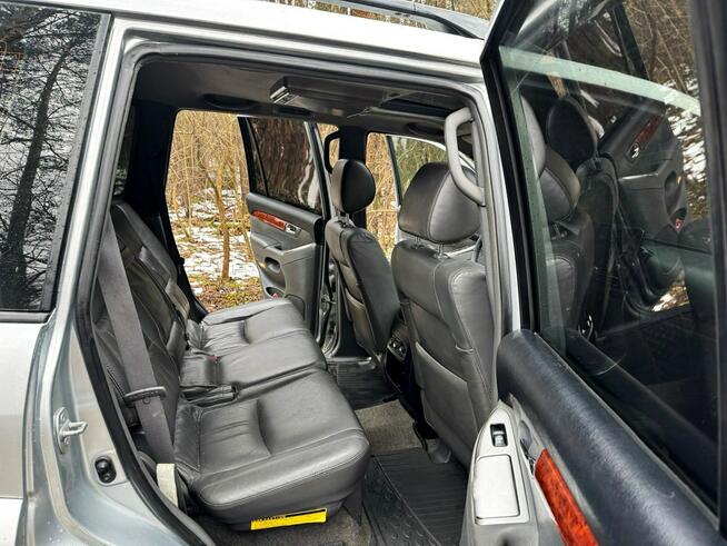 Toyota Land Cruiser 120 3,0 D-4D 173KM Automat Skóra 8 osób Bez Rdzy Kamera cofania