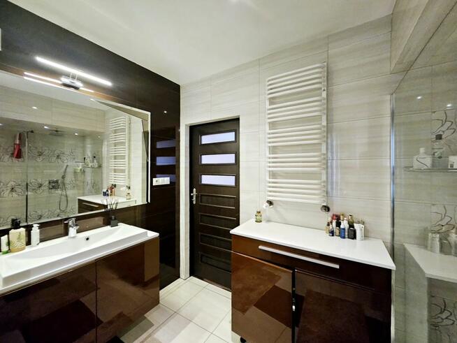 Dom Aleksandrów Łódzki, Przejazd