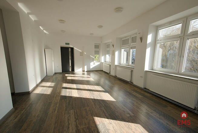 Dom Białystok Słoneczny Stok, Stroma