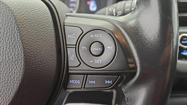 Toyota Corolla 1.8 Hybrid GPF Active ! Z Polskiego Salonu ! Faktura VAT !