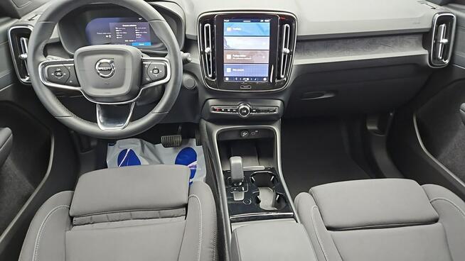 Volvo XC 40 82kWh Recharge Twin AWD Plus ! Z Polskiego Salonu ! Faktura VAT !