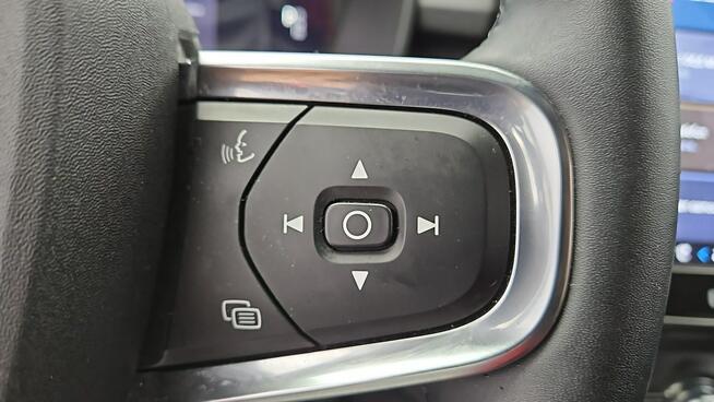 Volvo XC 40 82kWh Recharge Twin AWD Plus ! Z Polskiego Salonu ! Faktura VAT !