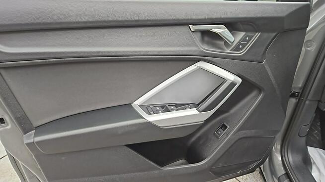 Audi Q3 40 TFSI Quattro S tronic ! Z Polskiego Salonu ! Faktura Vat !