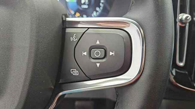 Volvo XC 40 T5 Plug-In Hybrid Plus Dark aut! Z Polskiego Salonu ! Faktura VAT !