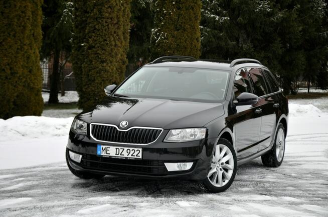 Škoda Octavia 2.0TDI(150KM)*Duża Navi*Kamera*Welur*Reling*DSG*F1*Parktr.*Alu17"ASO