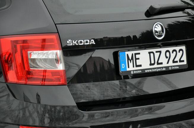 Škoda Octavia 2.0TDI(150KM)*Duża Navi*Kamera*Welur*Reling*DSG*F1*Parktr.*Alu17"ASO