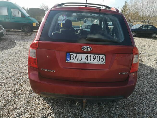 Kia Carens 2.0 CRDI HAK oszczędna i niezawodna Tanie Auta SCS Bstok Fasty