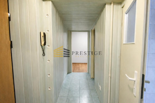 Mieszkanie do remontu na Pradze Płd + piwnica 25m2