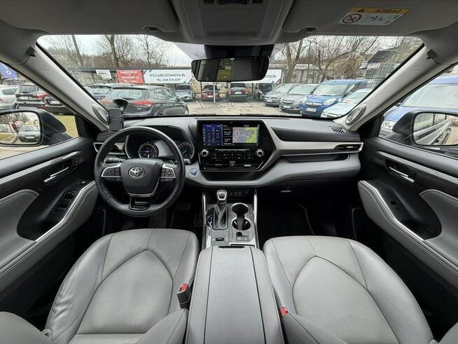 Toyota Highlander Hybryda, 4x4, Podgrz + wentyl. fotele, Hak, 7 osobowy, Klimatronic 3x
