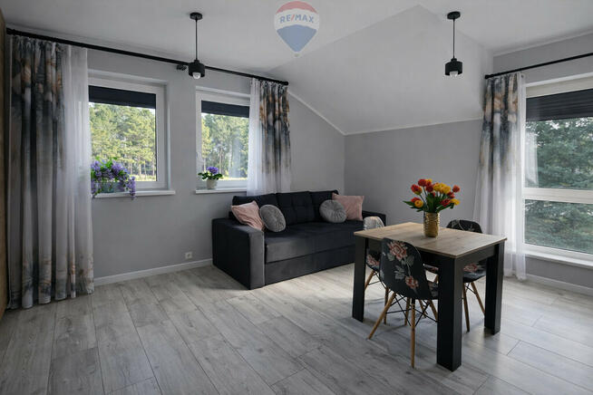 Nowoczesne 2-pokojowe mieszkanie z ogródkiem Skoki