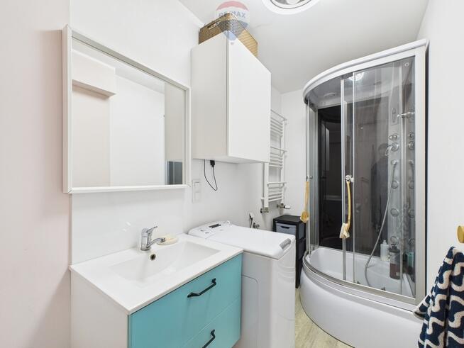 Duży dom dla rodziny i biznesu w Chwaszczyno