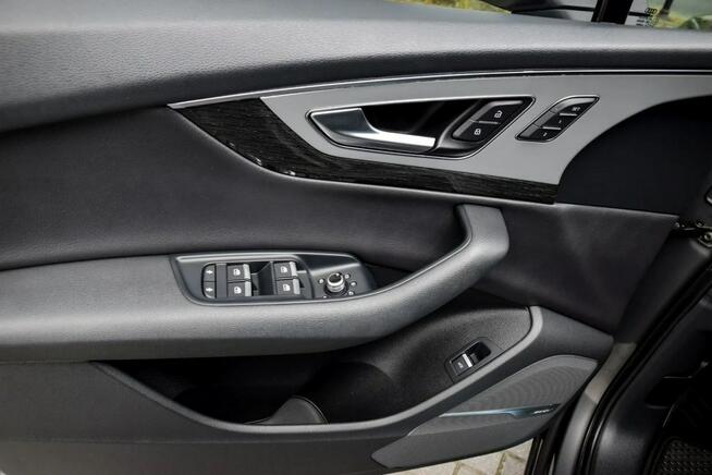 Audi Q7 7- Osób # Bezwypadkowy # Wirtual # Panorama # Wentylowana Skóra !!!