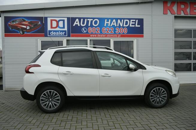 Peugeot 2008 1.2 VTi 100% bezwypadkowy LED Navi Kamera Bluetooth NOWY ROZRZĄD