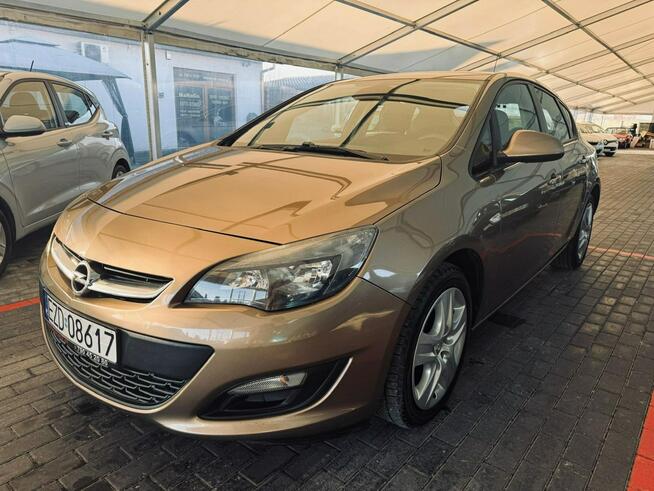 Opel Astra Po Lifcie ! 1.4 Benzyna + GAZ ! 6 Biegów !
