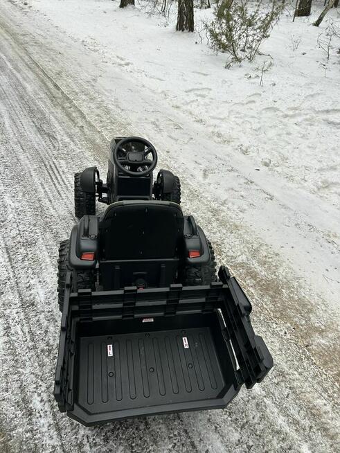 Traktor elektryczny 12V z przyczepą pilot EVA