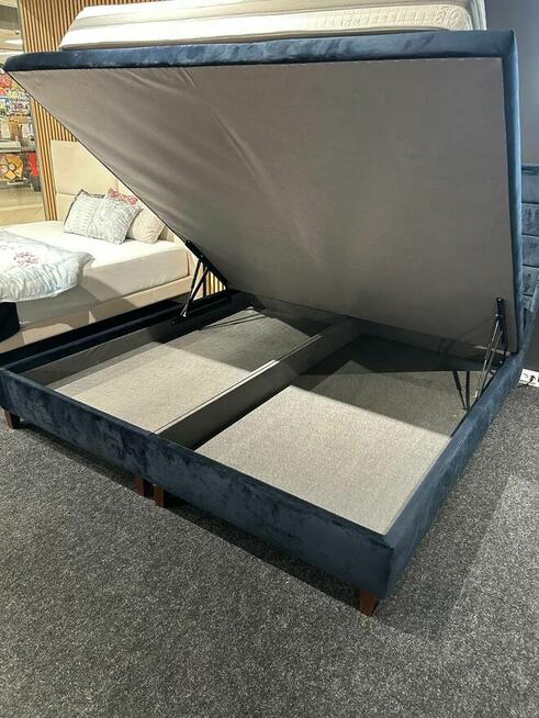 Łóżko kontynentalne z pojemnikiem 200x200cm