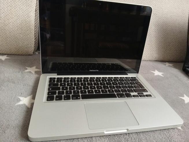 Laptopy MacBook pro, MSI 16y1, Samsung Np-R730