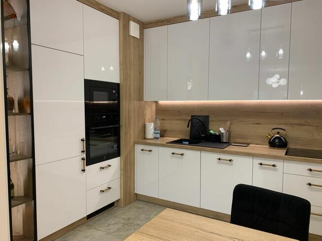 NOWE komfortowe M-4 z ogródkiem i miejscem garażowym