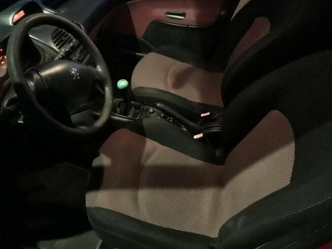 PEUGEOT 206 1,4 BENZYNA