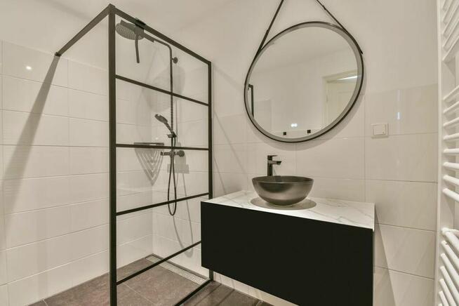 KOMPLEKSIWEREMONTY MIESZKAŃ KUCHNI ŁAZIENEK POKOI SOLIDNIE