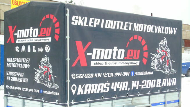 Plandeka z nadrukiem – reklama drukowana UV i malowana