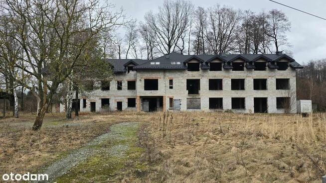 Budynek usługowy 1400m²,działka 3031m²,nowy dach, ok. Amazona