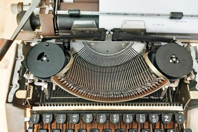 sprawna maszyna do pisania