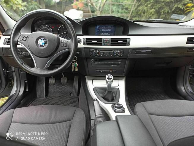 BMW E91 318i