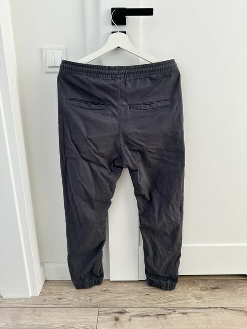 Spodnie męskie H&M joggery EUR28 Szczecin