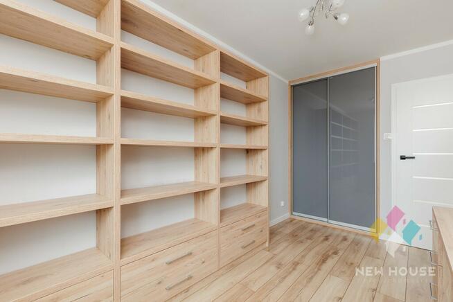 3 pok. mieszkanie z 2 miejsc. postojowymi, widok