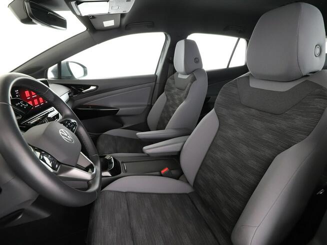 Volkswagen ID.4 full LED 82kWh grzane fotele i kierownica tempomat pompa ciepła navi a