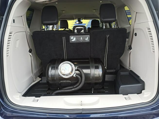 Chrysler Pacifica dla niepełnosprawnych, PNEUMATYKA, winda, GAZ