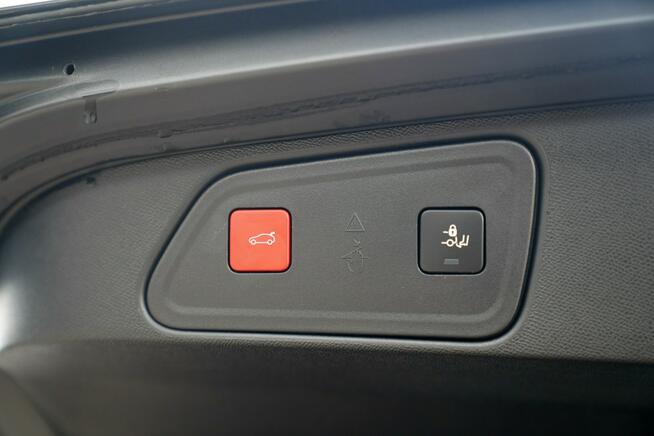 Peugeot 3008 GT ful led skóra masaze ACC kamery blis sam parkuje webasto 4x4 MAX OP