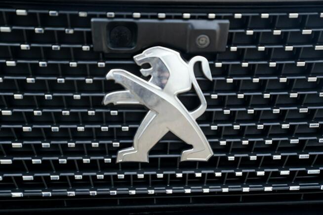 Peugeot 3008 GT ful led skóra masaze ACC kamery night vision PANORAMA 4x4 hak MAX