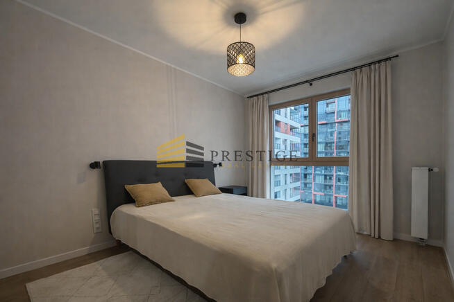 Luksusowy apartament 3-pokojowy Towarowa Square